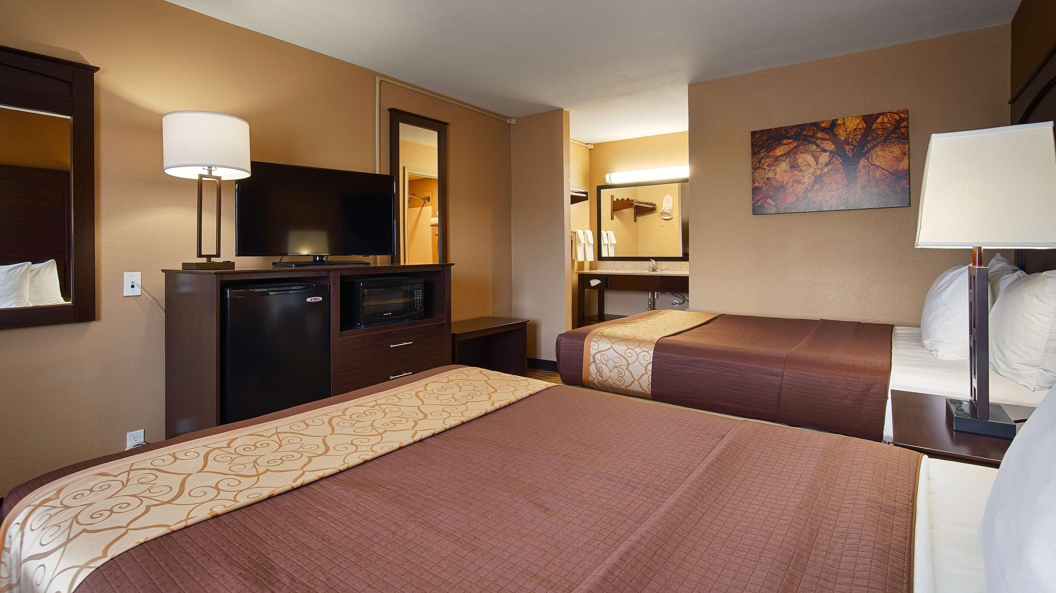 Best Western Taylor Inn מראה חיצוני תמונה